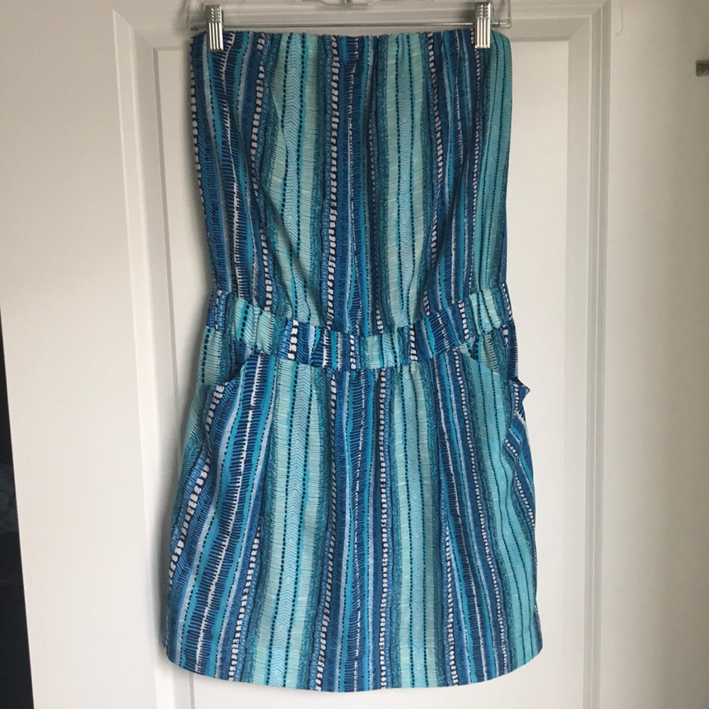 ❌SOLD❌ 🐬 Strapless Blue Dress 🐬